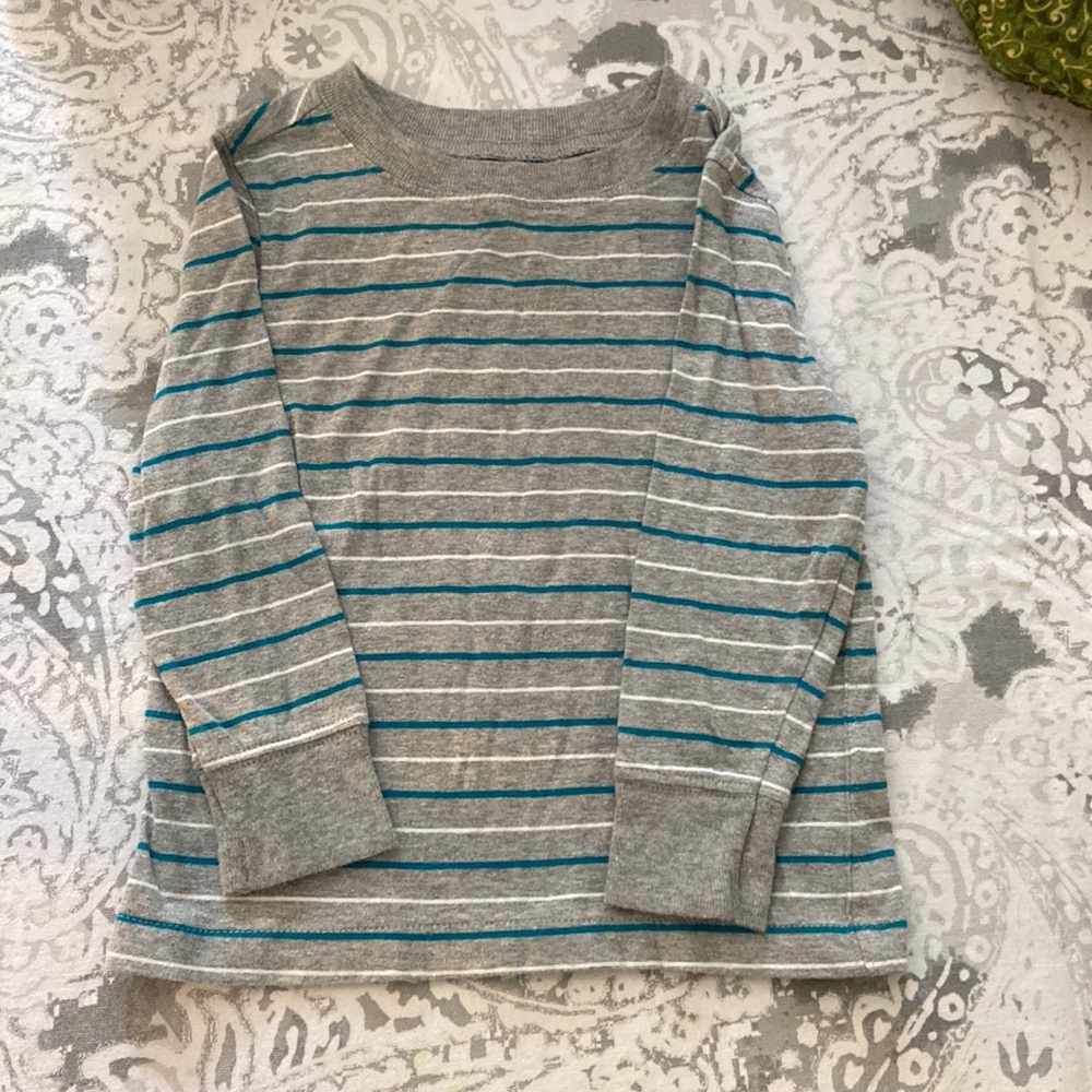 Old Navy long sleeve shirt 2T